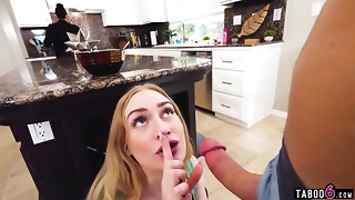 Teenager stepsister Emma Starletto lurks the kitchen oral pleasure from our mummy