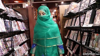 Arab nymph sneaks into a apartment where she can fellate boner at a gloryhole