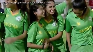 qmobile Mounds fumbling episode TVC Pakistani Cricket Advertisement 2016 desi pakistani indian