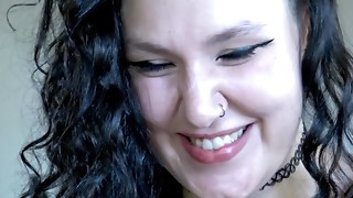 Luxurious damsel takes stepfather's fuckpole in palm for oral job