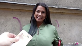 GERMAN SCOUT - Phat Dangling Cupcakes Teenager CHLOE Chat TO Smash AT STREET Audition - Chloe lamour