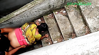 प्यारी कोमल भाभी को छत पे लेजाकर भाभीजी की चुदाई