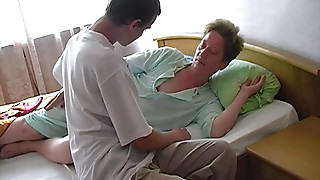 An older lady luvs a youthfull pipe