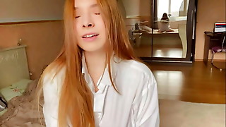 Beautiful girl's pussy throbs and cums