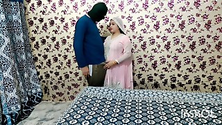 Indian Hot Bride Girl waiting for Sex in Wedding first Night