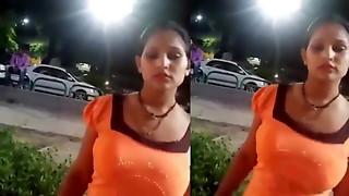 Desi Randi In Red Light Area Asks 3000 Rs For A Full Night Of Sex