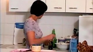 I penetrate her mama former to her