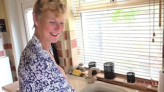 Busty Mature Housewife Molly Sucks your Cock in the Kitchen (POV Experience)